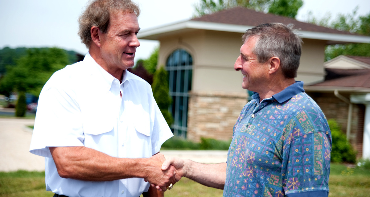 Normal 1416693144 Handshake