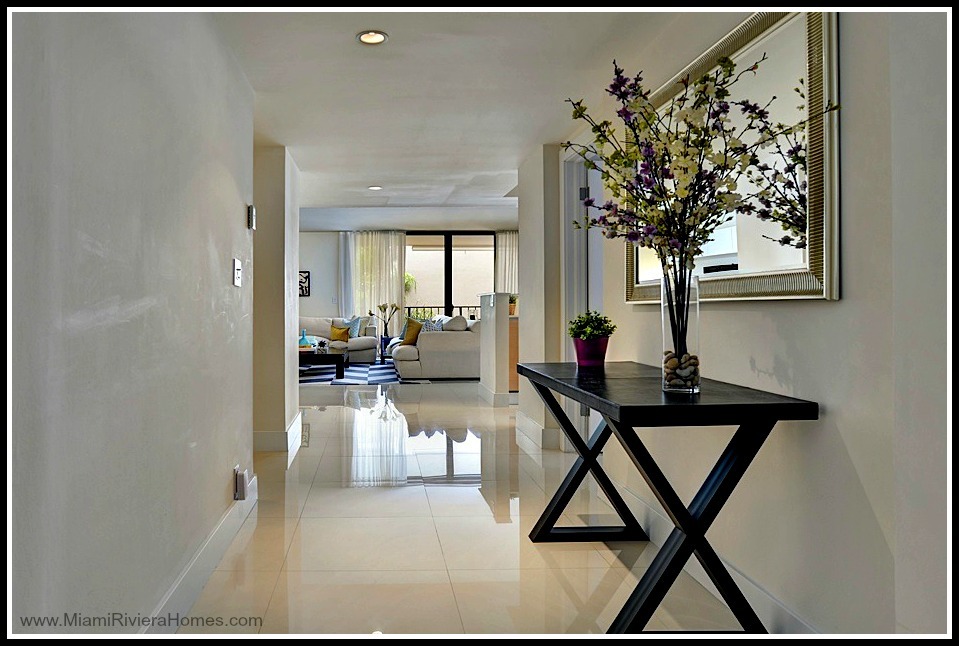 Seniors consider these factors when choosing waterfront condos in Key Colony Key Biscayne.