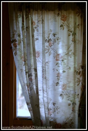 Ugly curtains can destroy the image of your homes for sale in McDowell Mountain Ranch AZ.