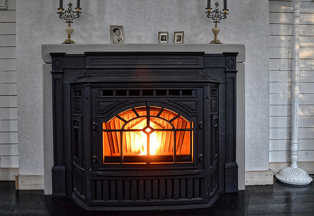 Normal 1457713857 Fireplace2